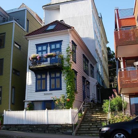 Historic Bergen House, Right In The Middle Of Everything! Zewnętrze zdjęcie
